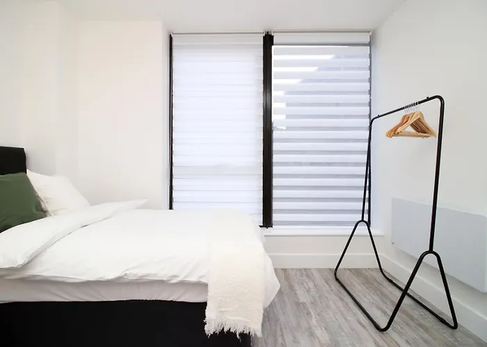 Cohost Partners | Central And Contemporary 2Br