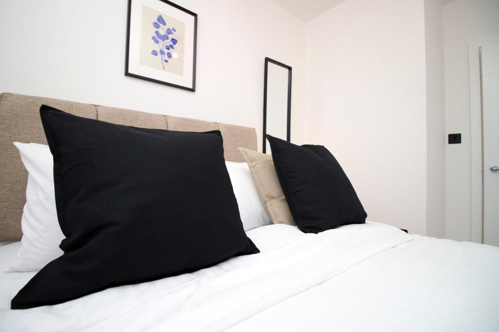 Cohost Partners | And Contemporary 2br *