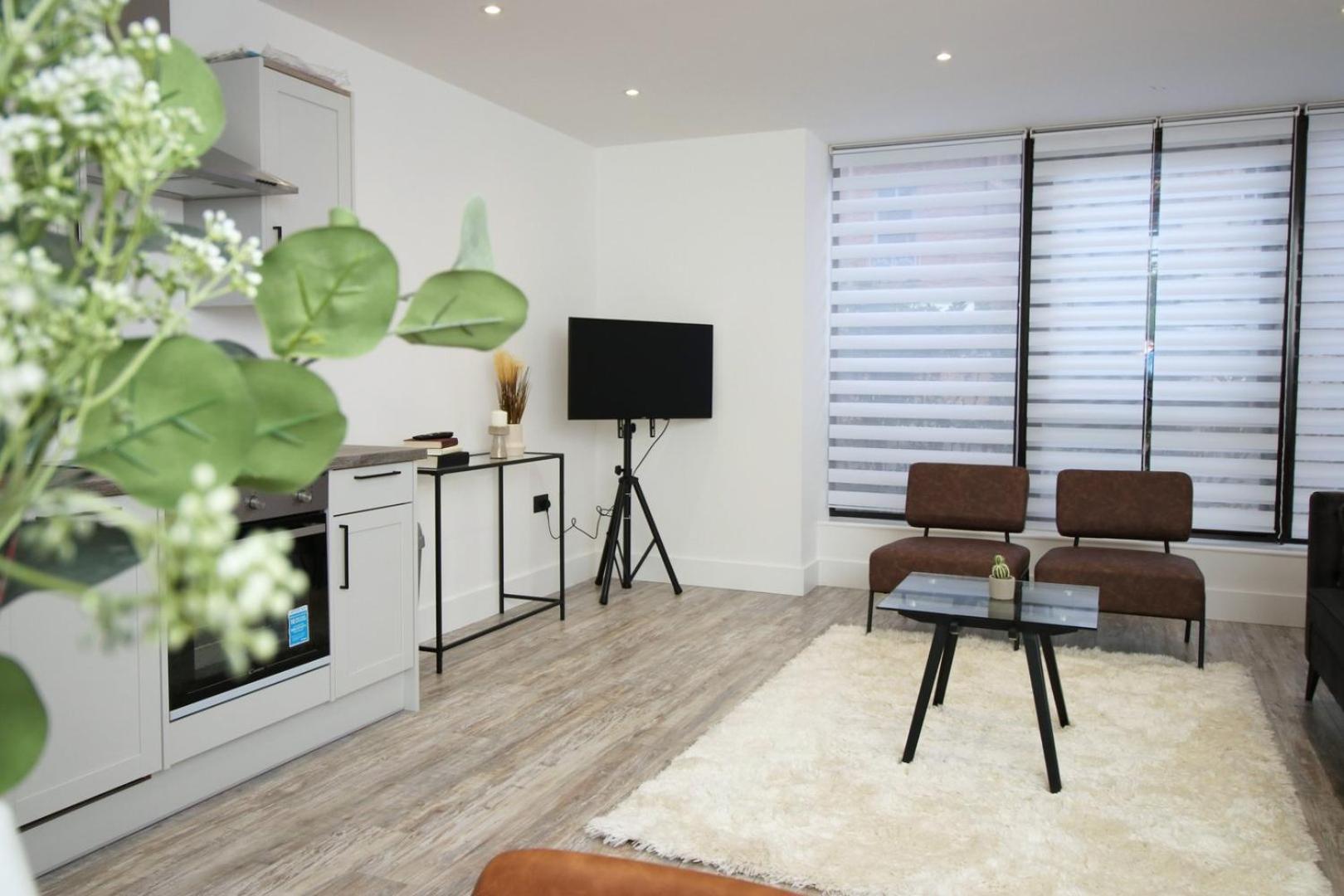 Cohost Partners | And Contemporary 2br *